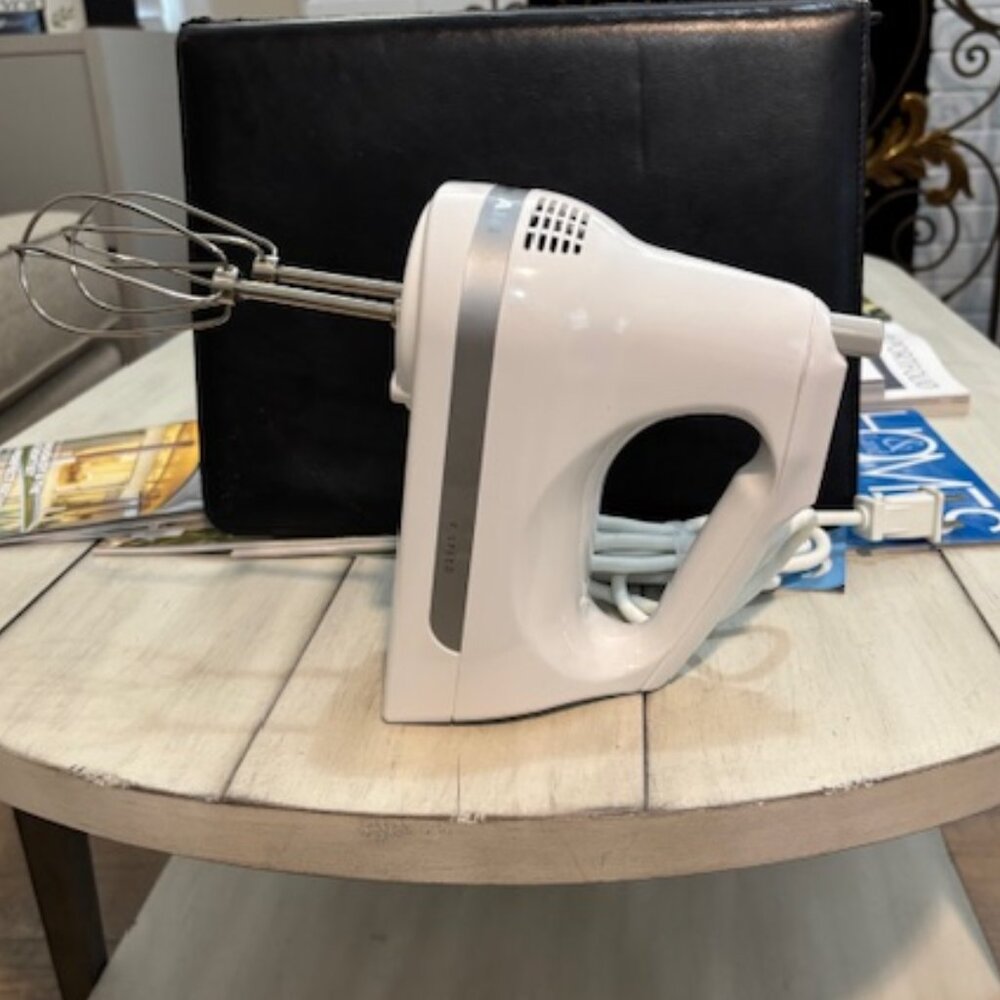 Kitchenaid 9 speed hand mixer, like new, never used